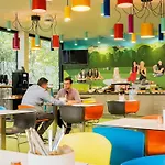 Ibis Styles Citywest Hotel Budapest
