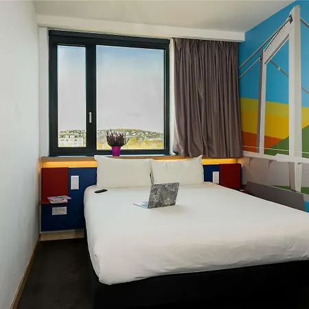 Ibis Styles Citywest 4*