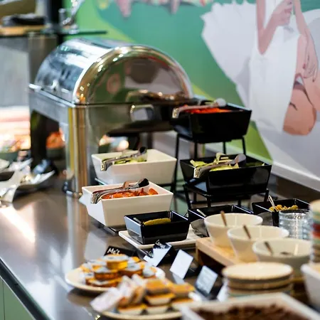Ibis Styles Citywest Otel Budapeşte