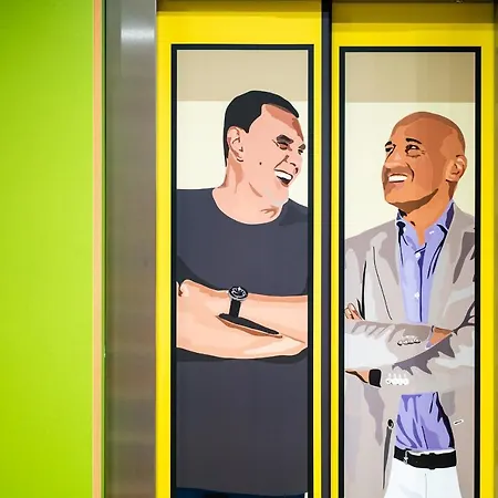 Ibis Styles Citywest Ξενοδοχείο 3*