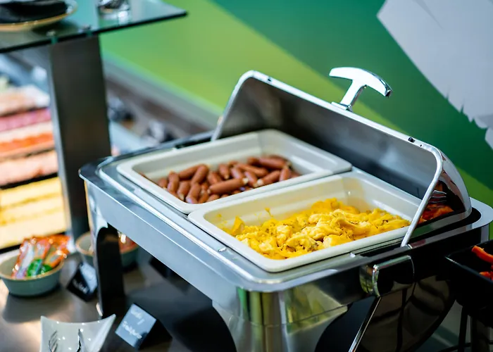 Ibis Styles Citywest Отель 4*