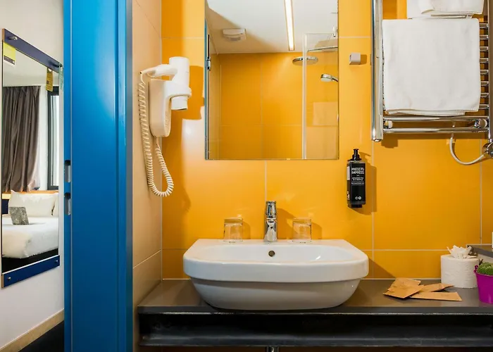 Ibis Styles Citywest Отель Будапешт