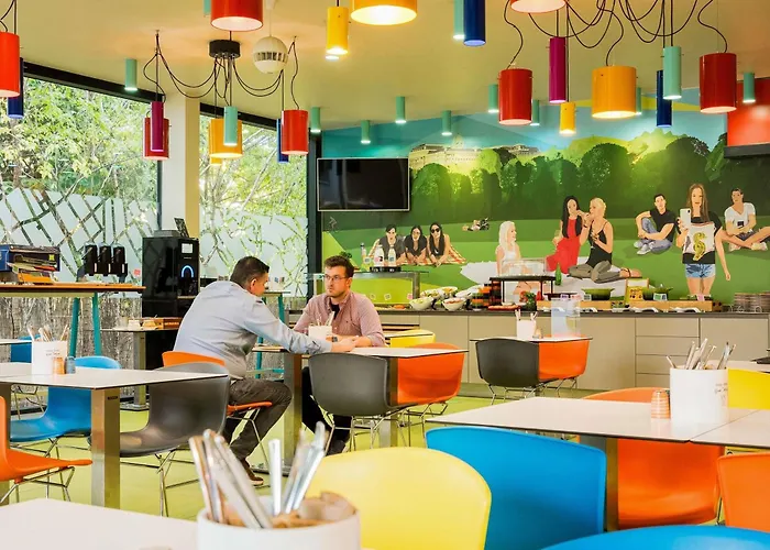 Ibis Styles Citywest Отель Будапешт