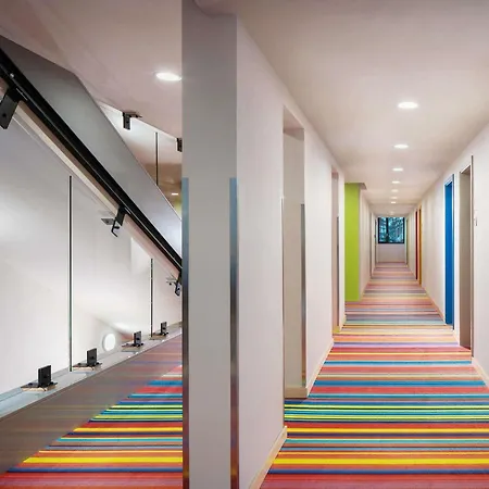 ホテル Ibis Styles Citywest ブダペスト