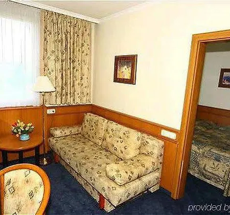 Hotel Ibis Styles Citywest Budapest